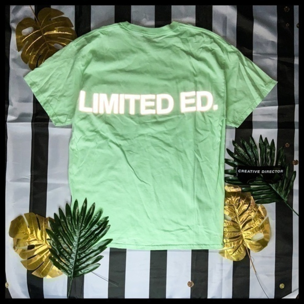 BOOHOO MAN MINT OVERSIZED REFLECTIVE PRINT…